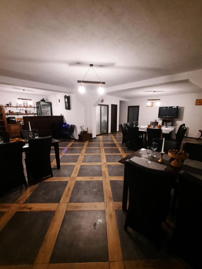 Pensiunea Vinatur Porumbacu de Sus Extérieur photo